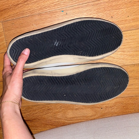 Golden Goose Superstar Sequin Low-Top Sneakers - Picture 3 of 8